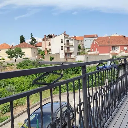 Mimoza Appartement *