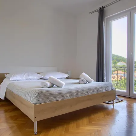 Appartement Mimoza Kali