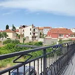 Mimoza Apartament *